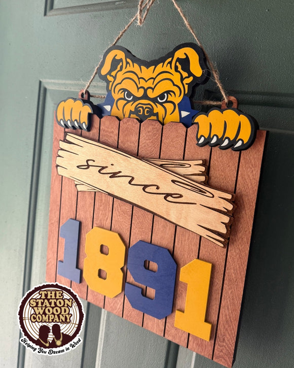 Over the Fence Door/Wall Hanger