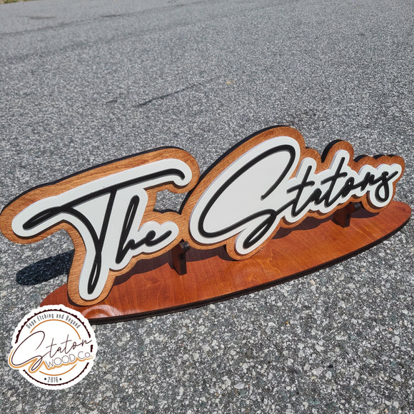 Last Name Sign with Removable Base/2 Colors